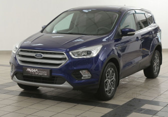 Подержанный автомобиль Ford Kuga 2017 года (8 фото)
