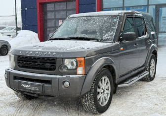 Подержанный автомобиль Land Rover Discovery 2005 года (2 фото)