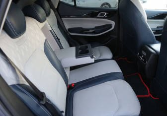 Подержанный автомобиль Jetour X50 2024 года (12 фото)