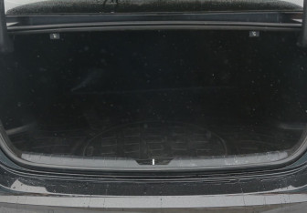 Подержанный автомобиль Kia K5 2021 года (10 фото)