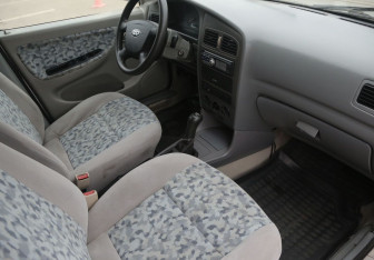 Подержанный автомобиль Chery Amulet (A15) 2007 года (9 фото)