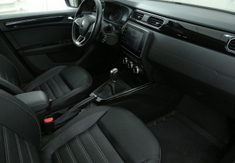 Подержанный автомобиль Renault Arkana 2020 года (9 фото)