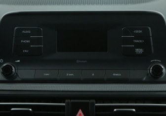 Подержанный автомобиль Kia Seltos 2020 года (23 фото)