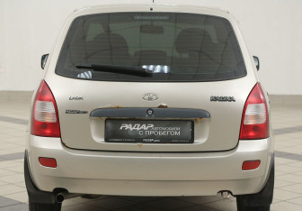 Подержанный автомобиль LADA (ВАЗ) Kalina Wagon 2012 года (3 фото)