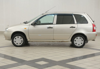 Подержанный автомобиль LADA (ВАЗ) Kalina Wagon 2012 года (7 фото)