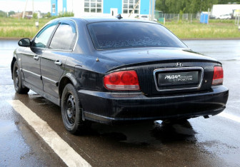 Подержанный автомобиль Hyundai Sonata 2006 года (4 фото)