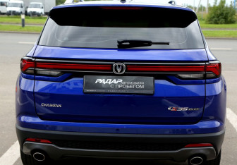 Подержанный автомобиль Changan CS35PLUS 2022 года (5 фото)