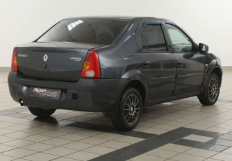 Подержанный автомобиль Renault Logan Sedan 2007 года (4 фото)