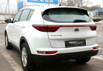 Подержанный автомобиль Kia Sportage 2016 года (4 фото)