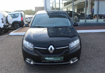 Подержанный автомобиль Renault Logan Sedan 2014 года (2 фото)