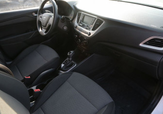 Подержанный автомобиль Hyundai Solaris Sedan 2019 года (9 фото)