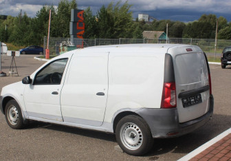 Подержанный автомобиль LADA (ВАЗ) Largus Van 2014 года (5 фото)