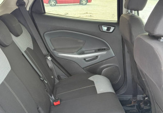 Подержанный автомобиль Ford EcoSport 2014 года (7 фото)