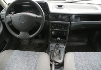 Подержанный автомобиль Daewoo Nexia Sedan 2008 года (12 фото)