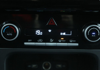 Подержанный автомобиль Hyundai Creta 2022 года (18 фото)