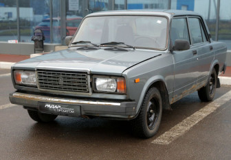 Подержанный автомобиль LADA (ВАЗ) 2107 2010 года (3 фото)