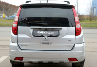 Подержанный автомобиль Great Wall Hover H3 2014 года (5 фото)