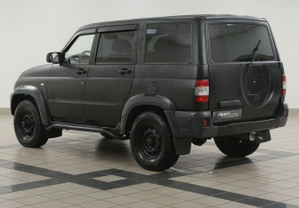 Подержанный автомобиль УАЗ Patriot 2010 года (2 фото)