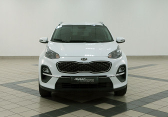 Подержанный автомобиль Kia Sportage 2021 года (2 фото)