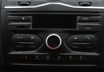 Подержанный автомобиль LADA (ВАЗ) Granta Liftback 2018 года (15 фото)