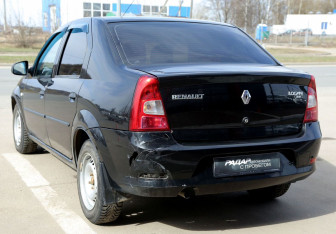 Подержанный автомобиль Renault Logan Sedan 2011 года (4 фото)