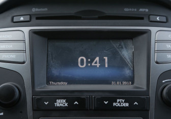 Подержанный автомобиль Hyundai ix35 2015 года (15 фото)