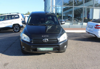 Подержанный автомобиль Toyota RAV4 2007 года (2 фото)
