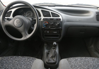 Подержанный автомобиль ЗАЗ Chance Sedan 2009 года (12 фото)