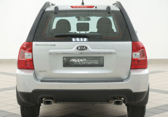Подержанный автомобиль Kia Sportage 2010 года (3 фото)