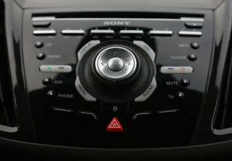 Подержанный автомобиль Ford Kuga 2013 года (16 фото)