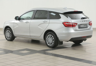 Подержанный автомобиль LADA (ВАЗ) Vesta Wagon 2019 года (2 фото)