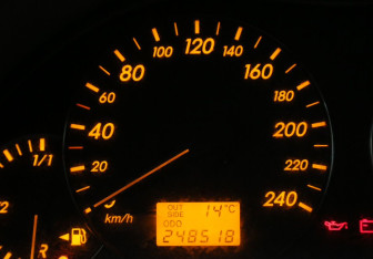 Подержанный автомобиль Toyota Avensis Sedan 2008 года (18 фото)