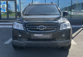 Подержанный автомобиль Chevrolet Captiva 2008 года (2 фото)