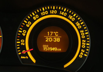 Подержанный автомобиль Toyota Auris Hatchback 2007 года (19 фото)