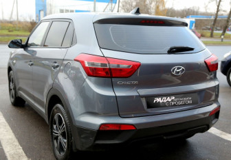 Подержанный автомобиль Hyundai Creta 2019 года (4 фото)