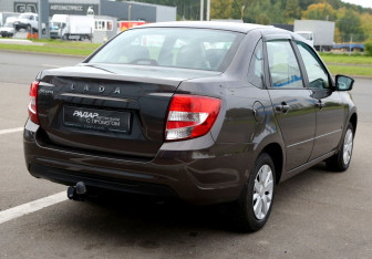 Подержанный автомобиль LADA (ВАЗ) Granta Sedan 2022 года (6 фото)