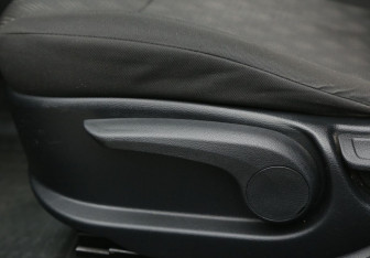 Подержанный автомобиль Kia Rio Sedan 2017 года (19 фото)