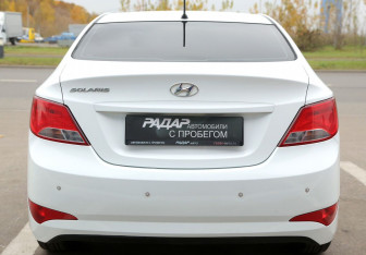 Подержанный автомобиль Hyundai Solaris Sedan 2016 года (5 фото)