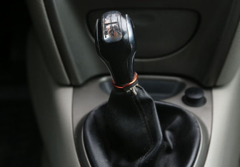 Подержанный автомобиль Citroen C5 Liftback 2002 года (15 фото)