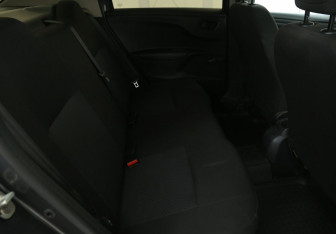 Подержанный автомобиль Citroen C-Elysee 2013 года (11 фото)
