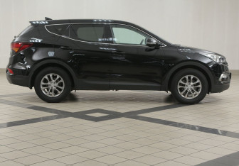Подержанный автомобиль Hyundai Santa Fe 2018 года (5 фото)