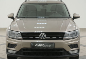 Подержанный автомобиль Volkswagen Tiguan 2017 года (6 фото)
