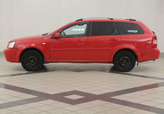 Подержанный автомобиль Chevrolet Lacetti Wagon 2007 года (7 фото)