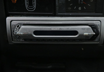 Подержанный автомобиль LADA (ВАЗ) 2111 2002 года (15 фото)