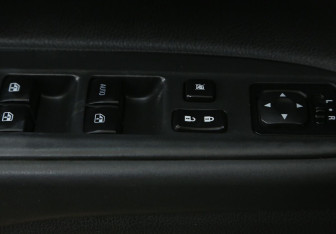 Подержанный автомобиль Mitsubishi Outlander 2015 года (18 фото)