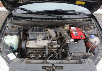 Подержанный автомобиль LADA (ВАЗ) Granta Sedan 2013 года (9 фото)