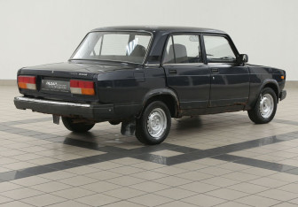 Подержанный автомобиль LADA (ВАЗ) 2107 2012 года (4 фото)