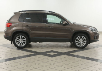 Подержанный автомобиль Volkswagen Tiguan 2014 года (5 фото)