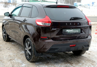 Подержанный автомобиль LADA (ВАЗ) XRAY 2018 года (4 фото)