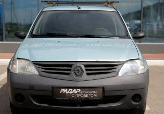 Подержанный автомобиль Renault Logan Sedan 2008 года (2 фото)